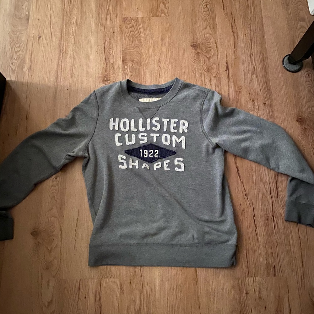 Hollister Custom Shapes Sweat Shirt